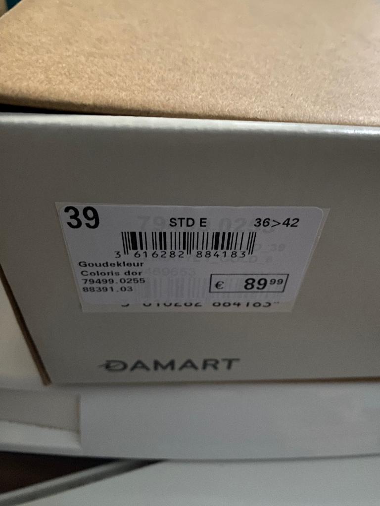 Schoenen, Ophalen, Beige, Zo goed als nieuw, Sneakers