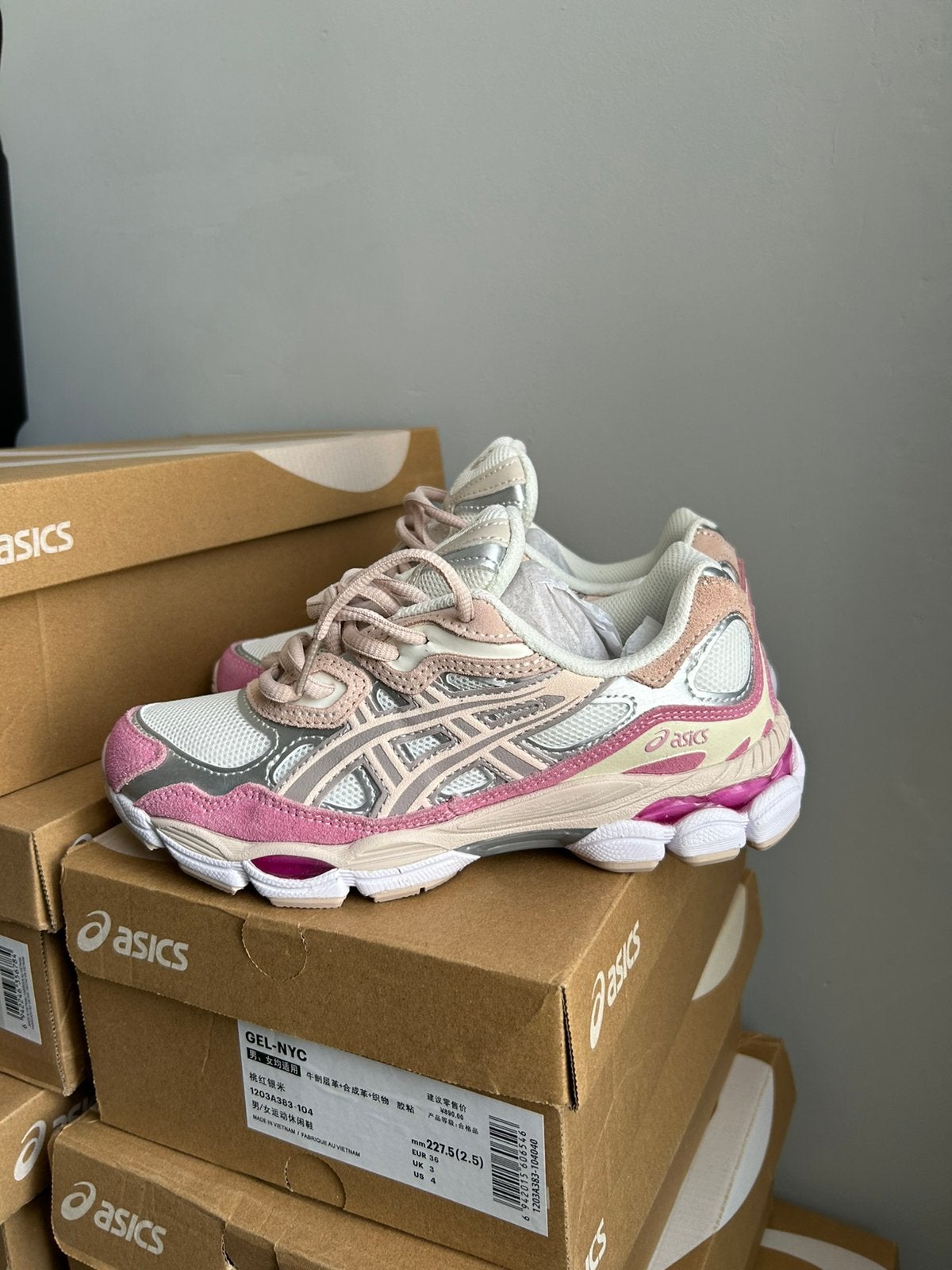 Asics gel NYC, Enlèvement, Comme neuf