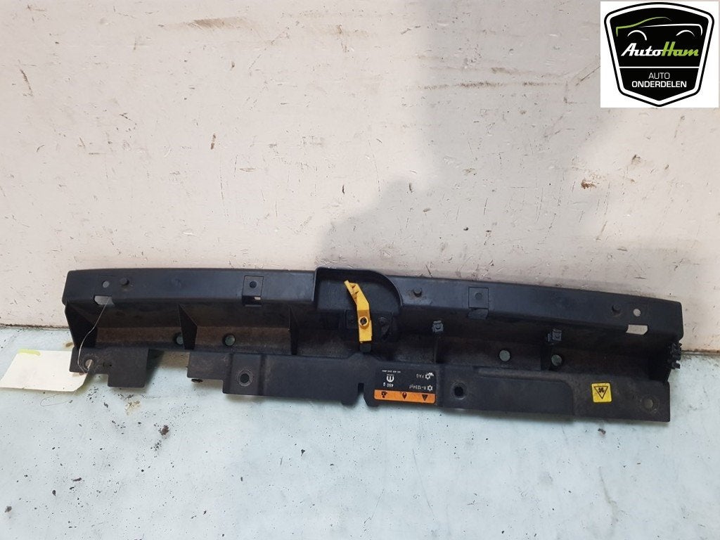 TRAVERSE SUPERIEURE CAPOT AVANT Jeep Renegade (BU), Jeep, Dhr. J. Ham, Administratie@autoham.nl, Utilisé