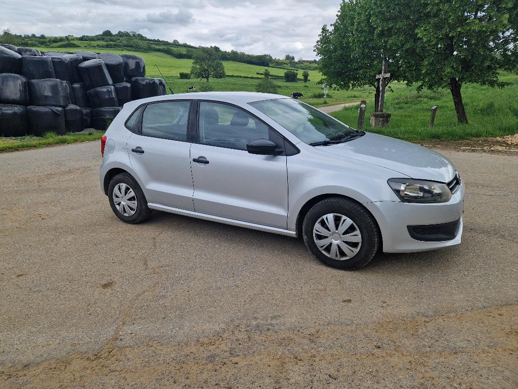 Volkswagen polo, Autos, Volkswagen, Argent ou Gris, Achat, Boîte manuelle, Noir