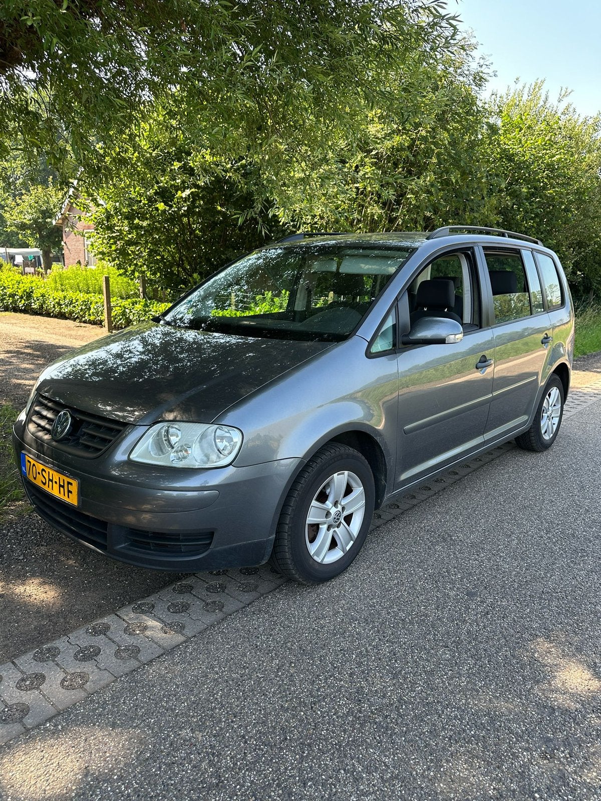 Zeer mooie Volkswagen touran 1.6 Benzine, Auto's, Volkswagen, Particulier, Cruise Control, Touran, Te koop