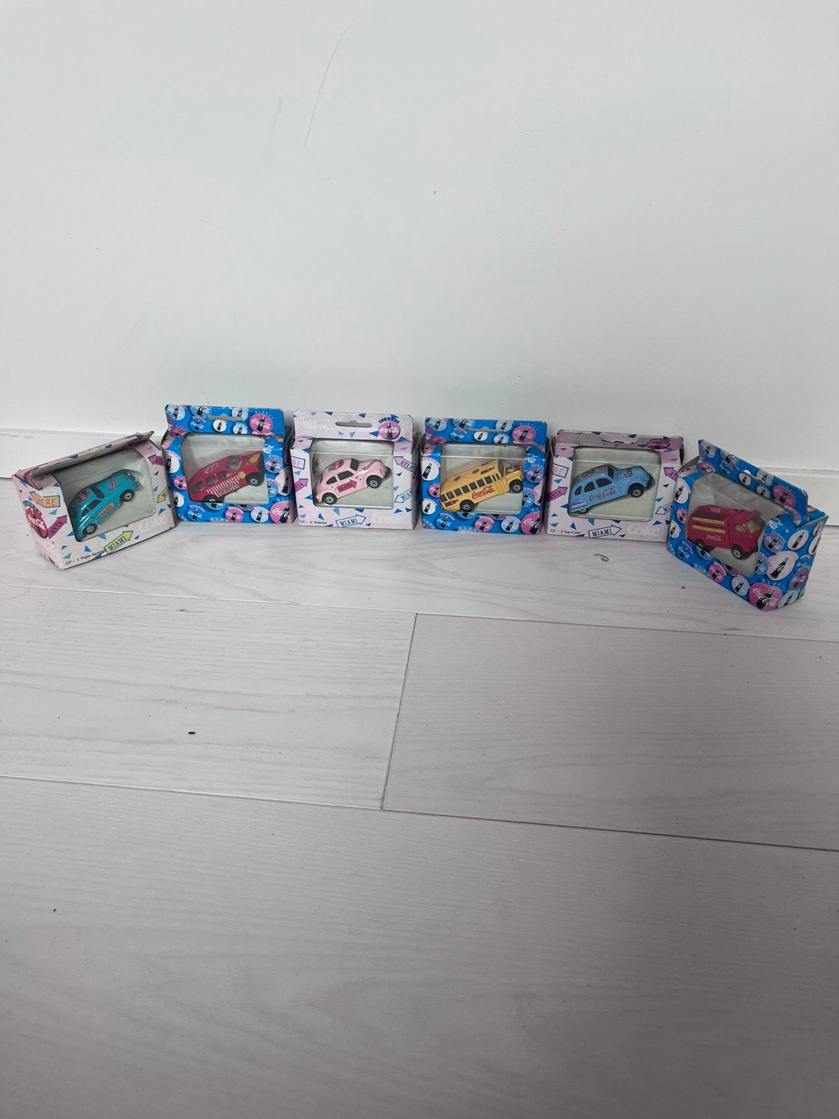 Oude auto’s van coca cola 1997, Ophalen of Verzenden, Zo goed als nieuw, Rood, Jongen of Meisje