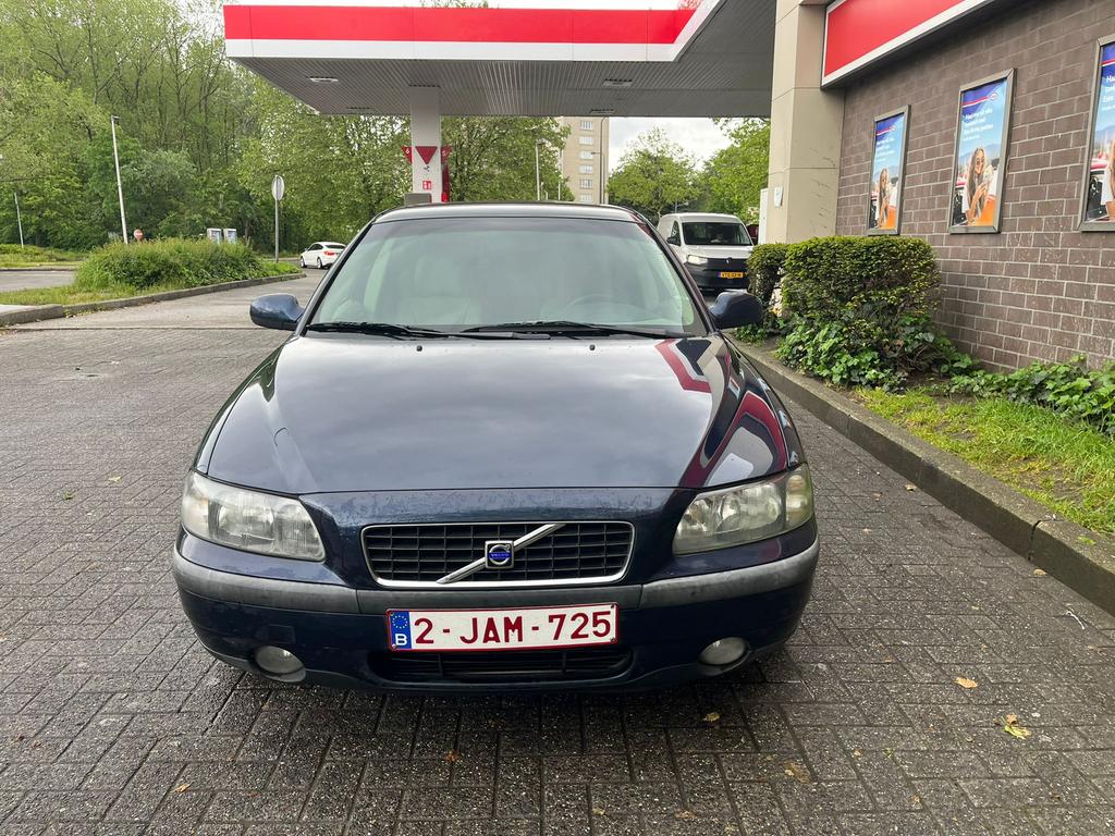 Volvo S80* 2.4i Benzine * Automaat* 239.000km* Cuir, Auto's, Volvo, Beige, Bedrijf, 5 deurs, Onderhoudsboekje