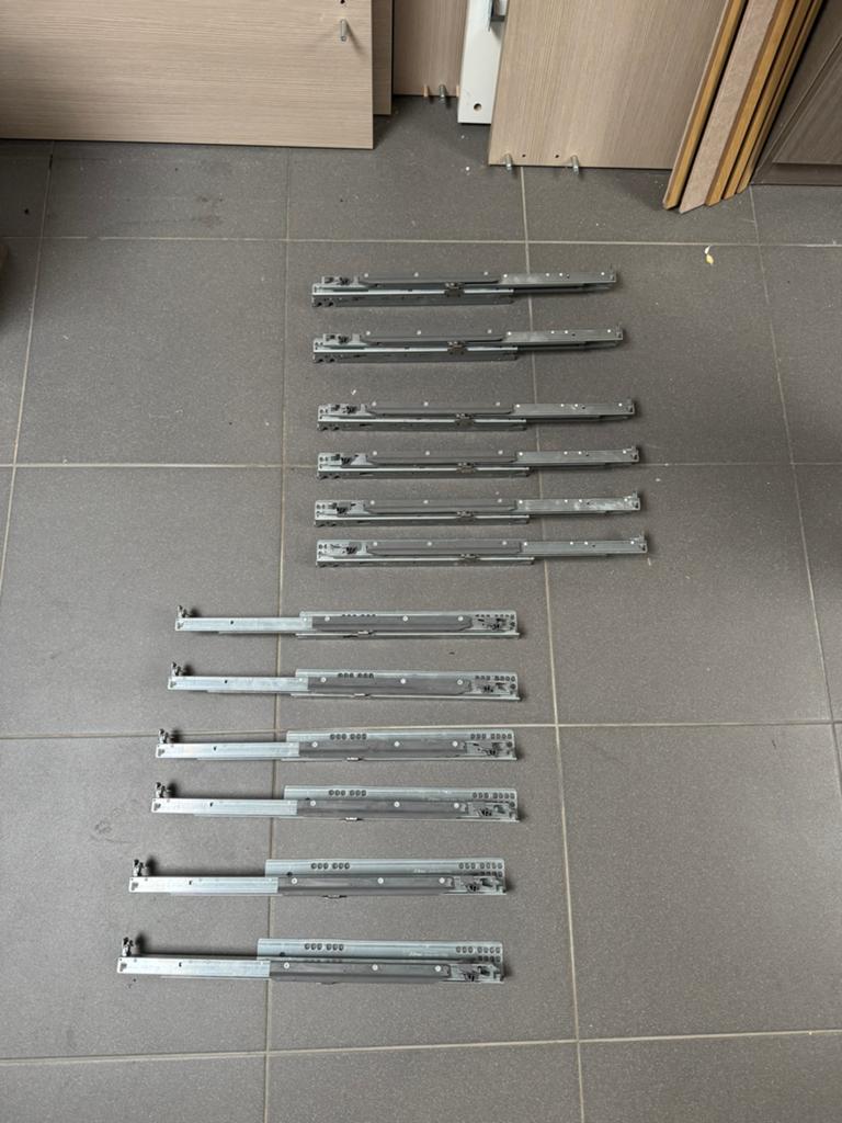 Blum ladegeleiders 6 sets, Bricolage & Construction, Quincaillerie & Fixations, Enlèvement, Utilisé, 50 à 100 mm, Autres types