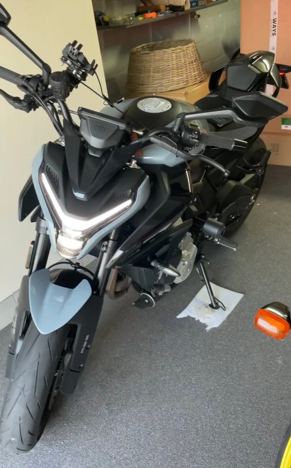 Cf moto nk 675, 8200km zr gd st, Motoren, 675 cc, Nieuw, 3 cilinders, Particulier