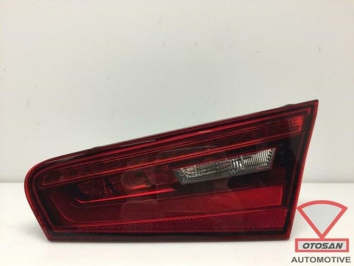 Audi A3 8V 2015 3DR Achterlicht LED Rechts Binnen 8V3945094A, Auto-onderdelen, Gebruikt, AUDI AG, Auto-Union-Strasse 1
85045  Ingolstadt, DE
