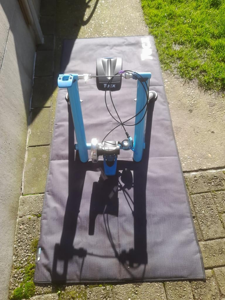 Fietstrainer Tacx, Ophalen