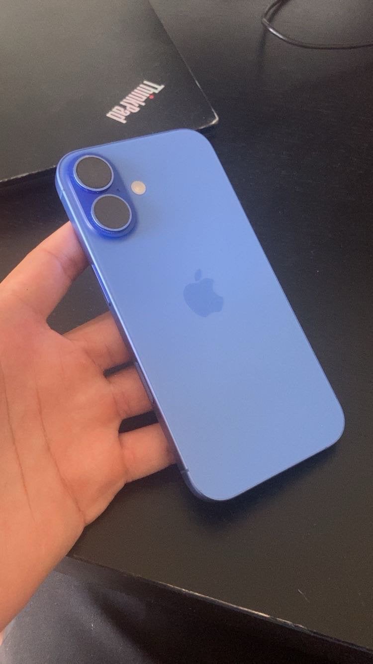Iphone 16 marine blauw, Telecommunicatie, Mobiele telefoons | Apple iPhone, 94 %, 128 GB, IPhone 16, Zo goed als nieuw