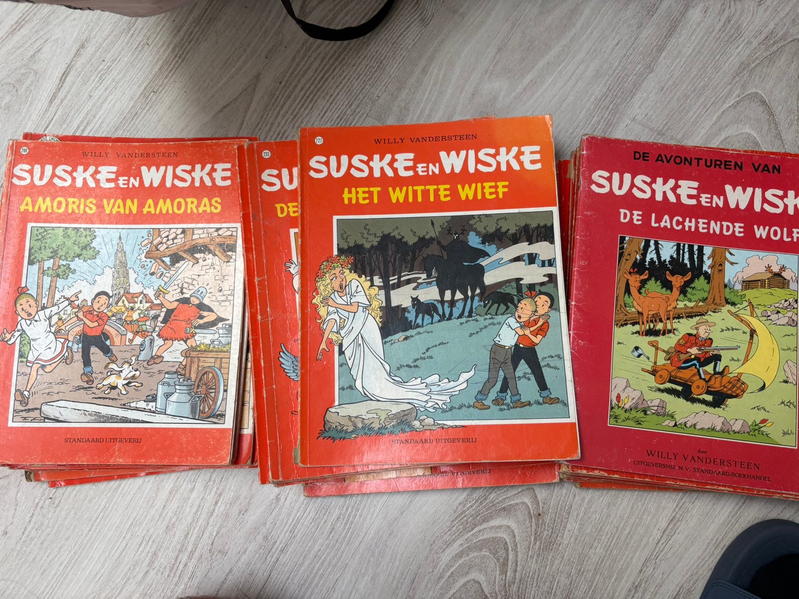 170 Suske en wiske strips, Enlèvement, Comme neuf