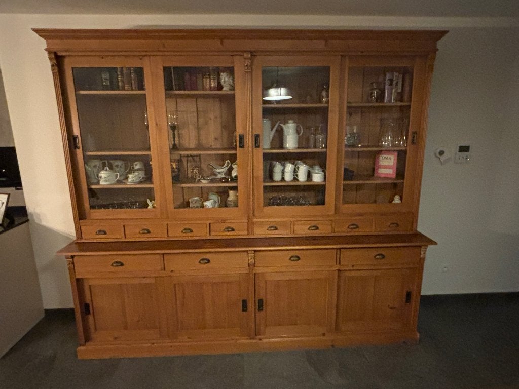 Vol eiken eetkamer buffetkast, Ophalen, Zo goed als nieuw, Eikenhout, Met lade(s)