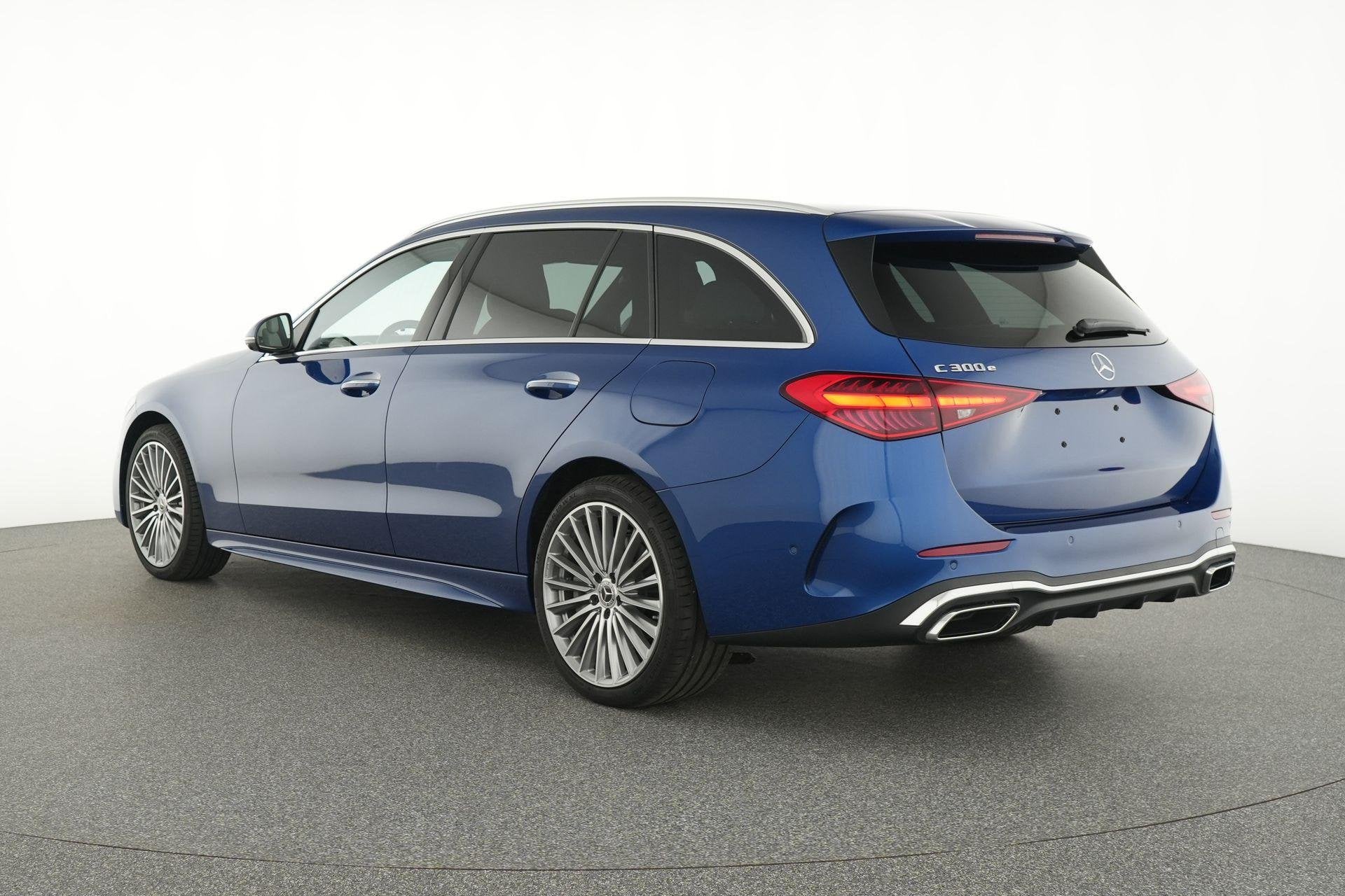 Mercedes-Benz C-klasse 300 e Break AMG Line | Panoramisch Da, Automaat, Dealer onderhouden, 4 cilinders, Blauw