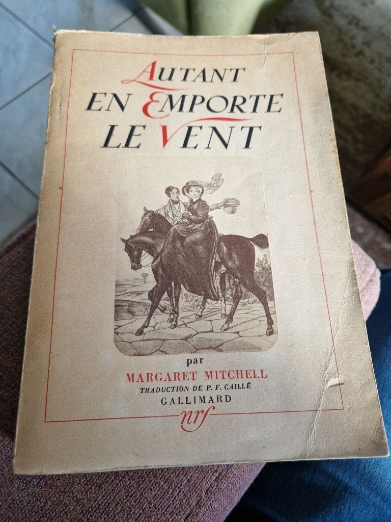 livre Autant en emporte le vent par M.Mitchell edition 1939, Enlèvement, Utilisé, Margaret mitchell