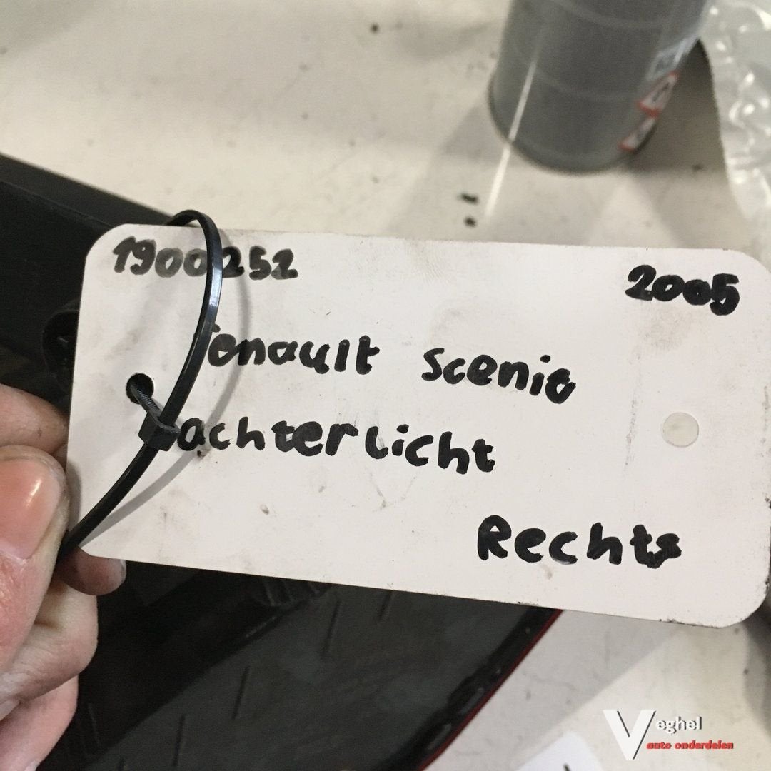 Renault Laguna SW 2003  Achterlicht Rechts of Links, Renault, -, Utilisé, -