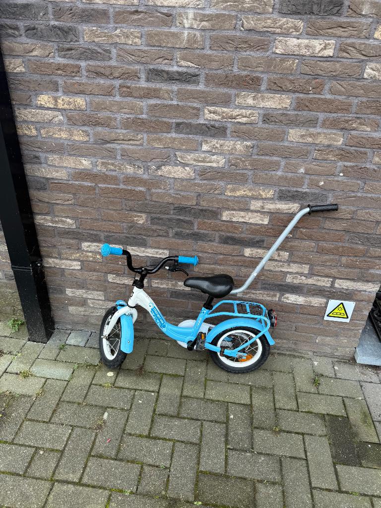 Fiets met stung, Fietsen en Brommers, Ophalen, Zo goed als nieuw, Handrem