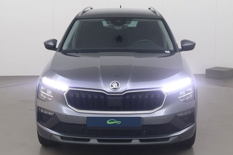 Skoda Kamiq 1.0 tsi corporate 116 AT, Autos, Skoda, Argent ou Gris, Euro 6, Noir, 5 portes