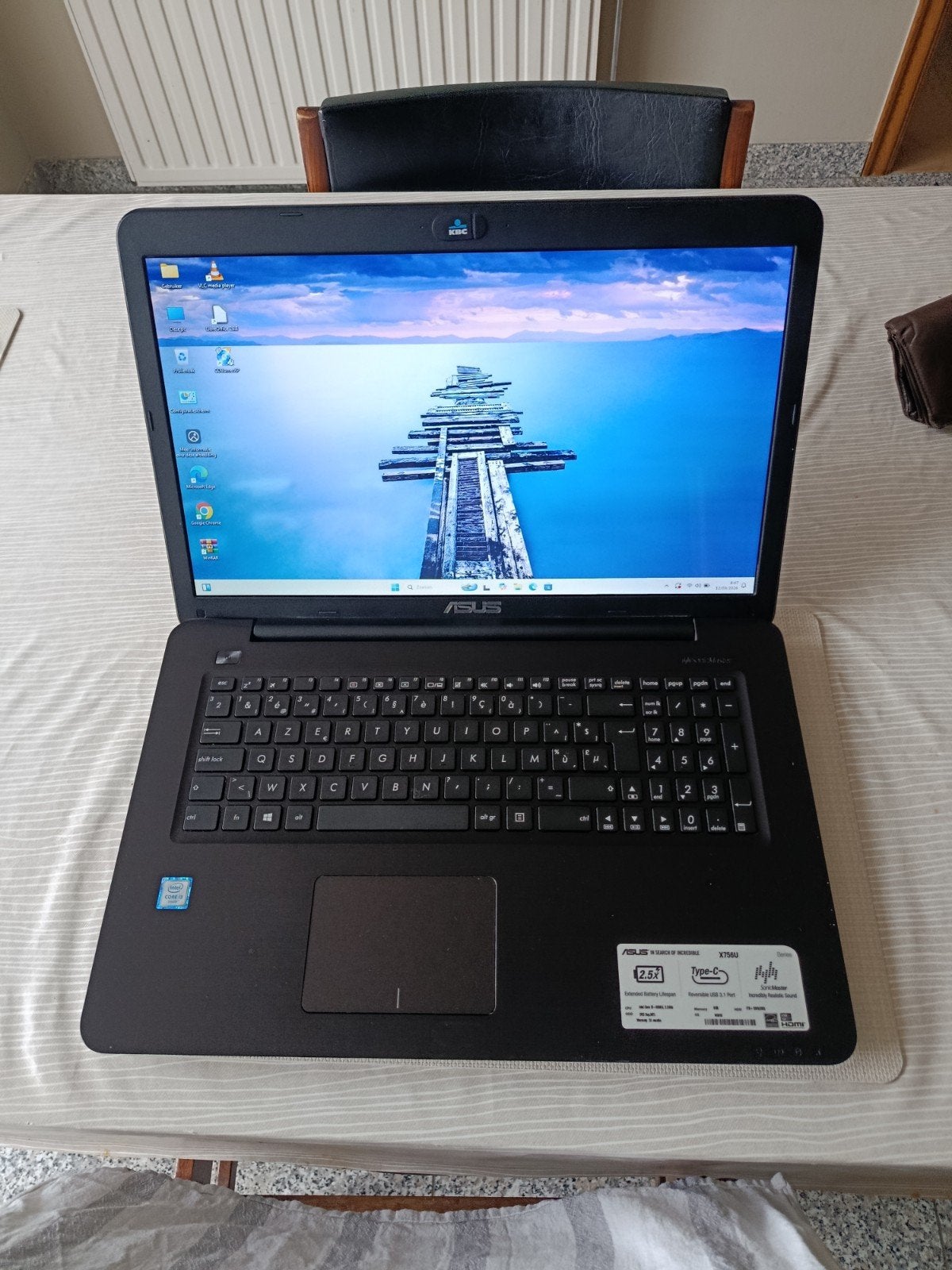 asus 17 inch laptop met windows 11, SSD, azerty, 8GB ram, Computers en Software, Ophalen of Verzenden, Azerty, HDD