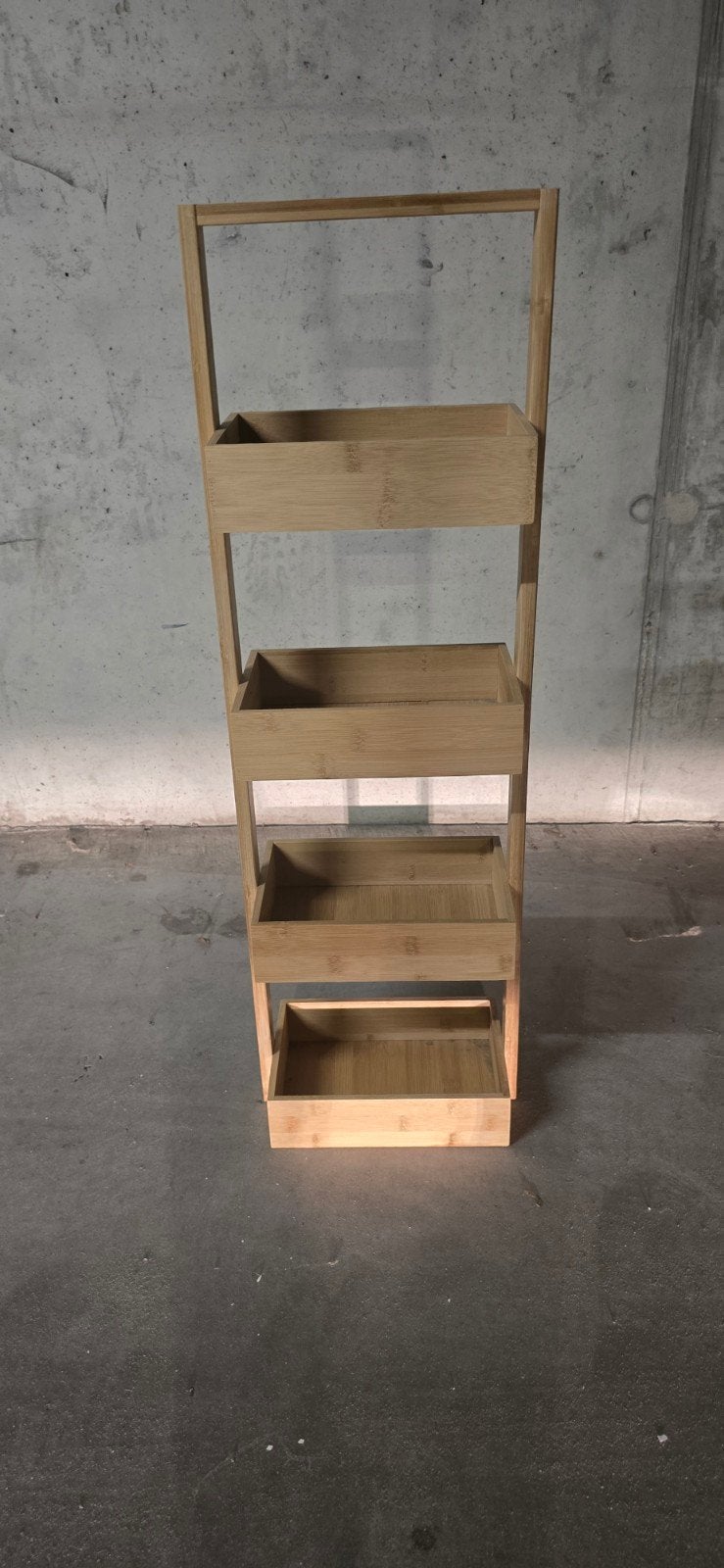 houten plank met 4 vakken — 8828 cm, Ophalen