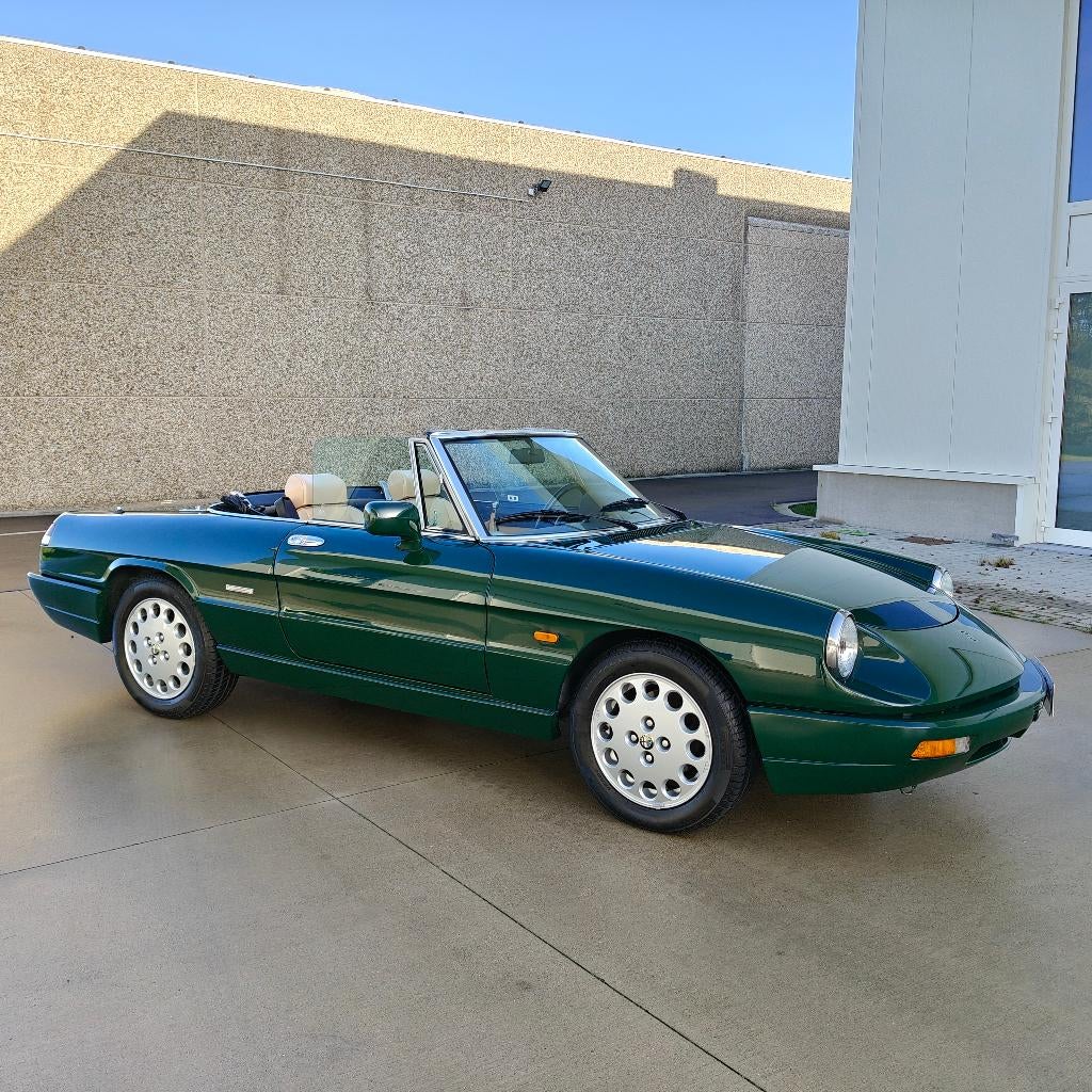 Alfa Romeo Spider - 1991, Auto's, Alfa Romeo, Achterwielaandrijving, Beige, 4 cilinders, Cabriolet