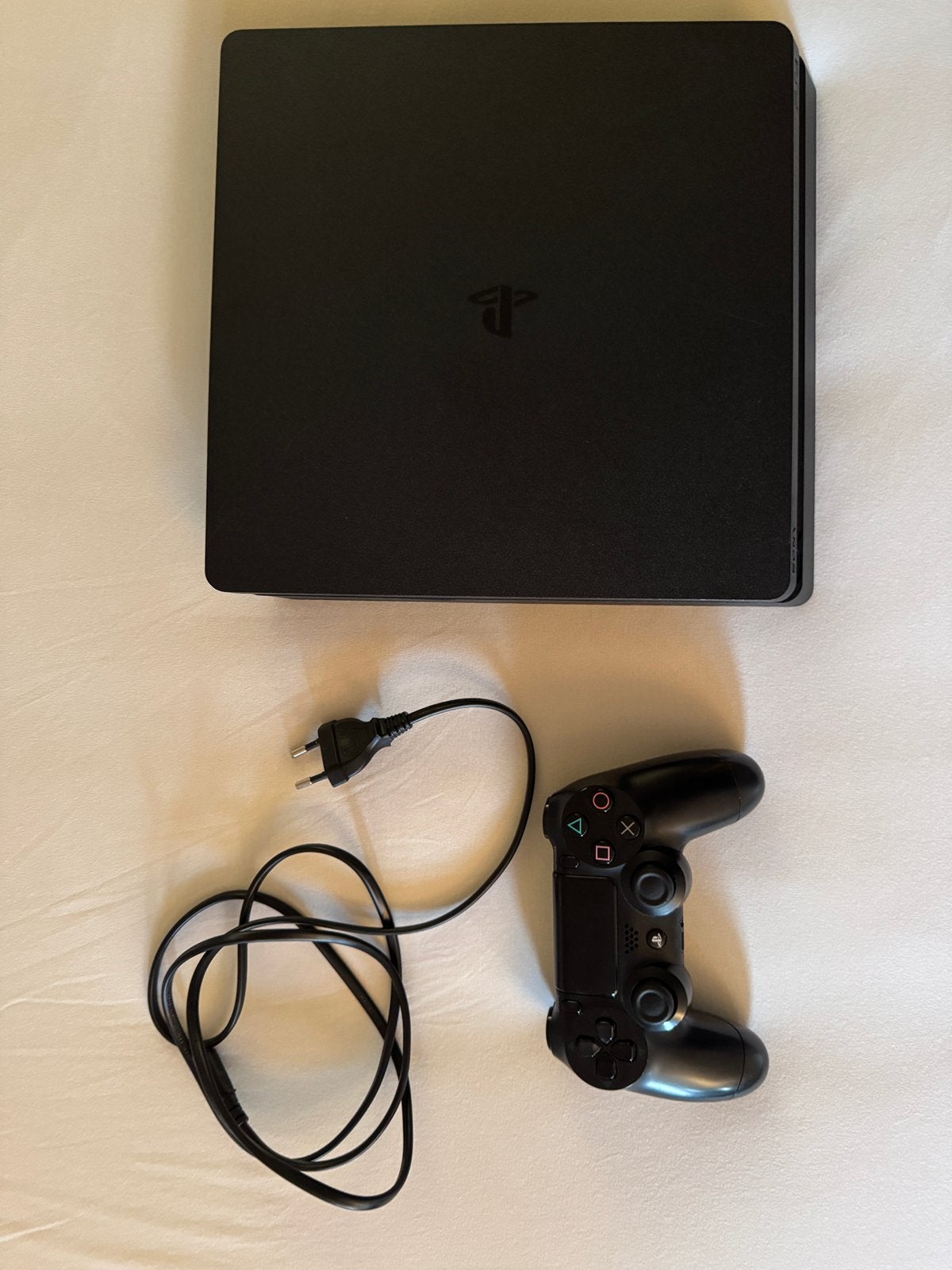 PS4 Slim 500 Go + manette, Consoles de jeu & Jeux vidéo, 500 GB, Enlèvement ou Envoi, Avec 1 manette, Comme neuf