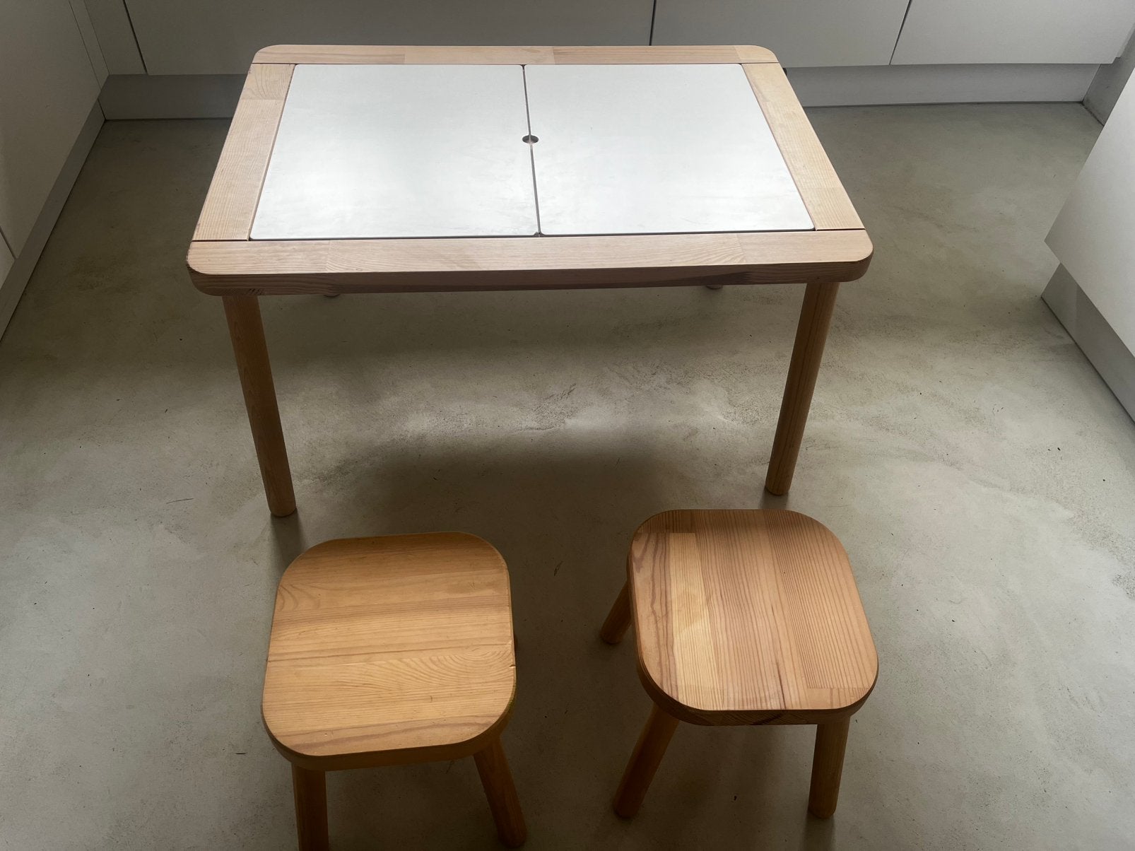 Bureau enfant, Enlèvement, Comme neuf, Table(s) et Chaise(s)