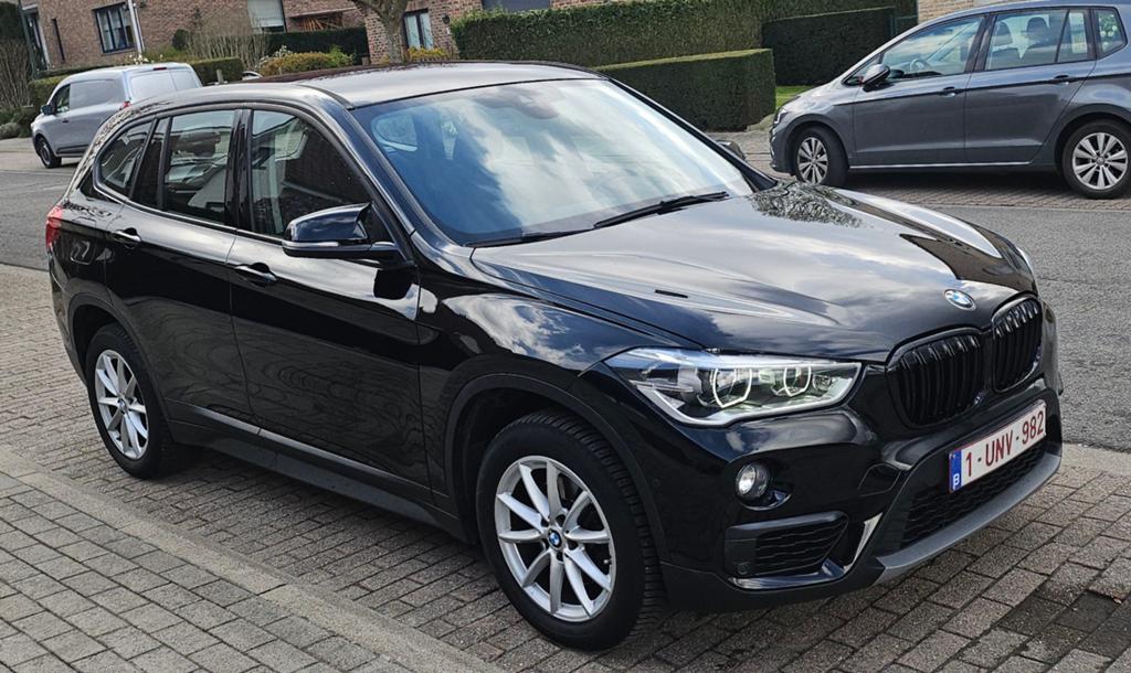 BMW X1 SDRIVE 18i Parfait état, Autos, X1, Achat, Euro 6, Noir