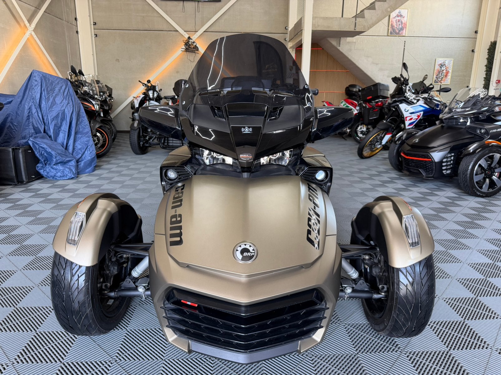 CAN AM SPYDER F3 T * GARANTIE * 2020, 1330 cc, 3 cilinders, Meer dan 35 kW