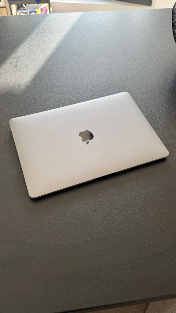 Macbook Air, Computers en Software, Apple Macbooks, Ophalen, Zo goed als nieuw, MacBook