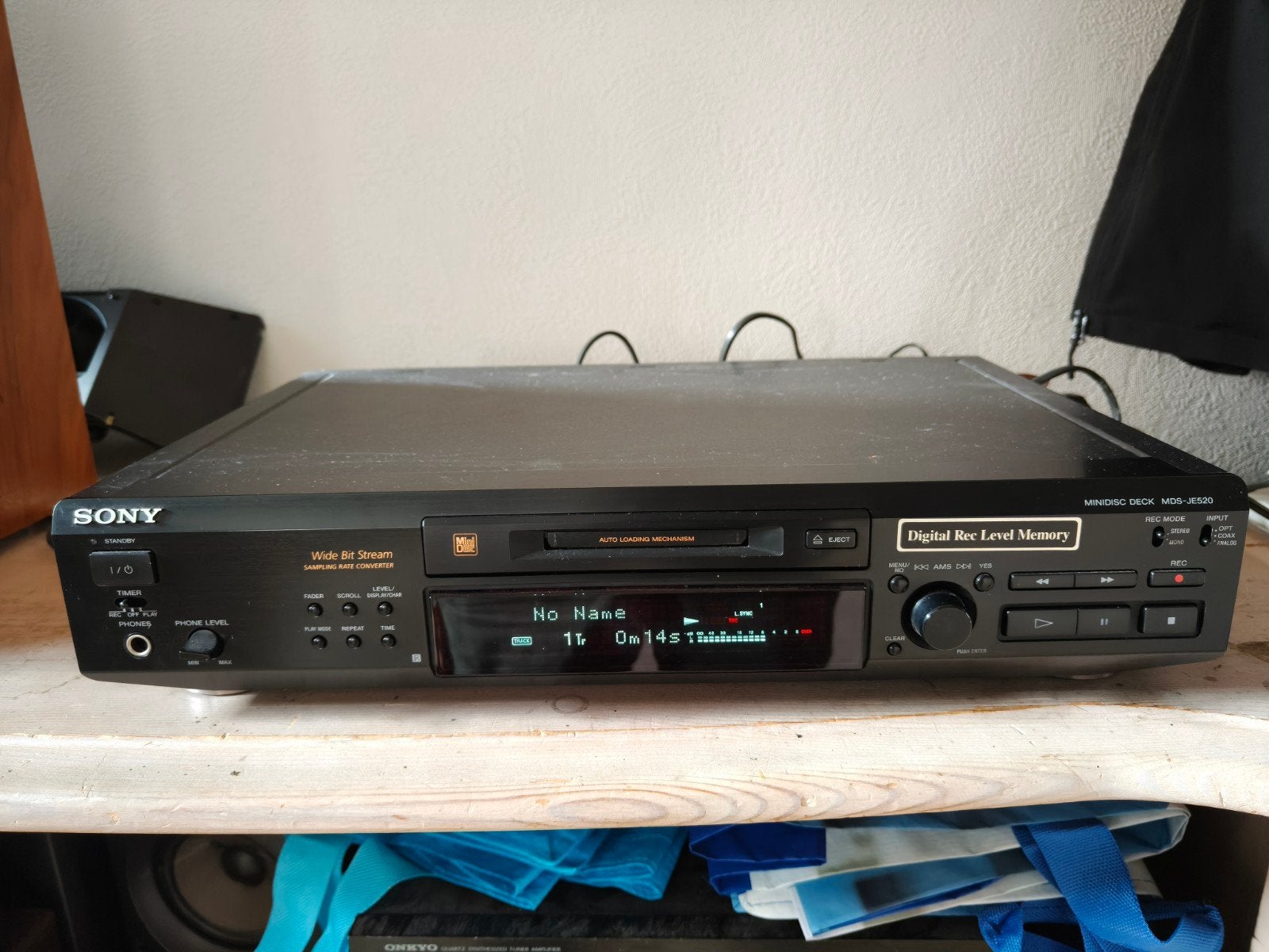 Sony MDS-JE520, Enlèvement ou Envoi
