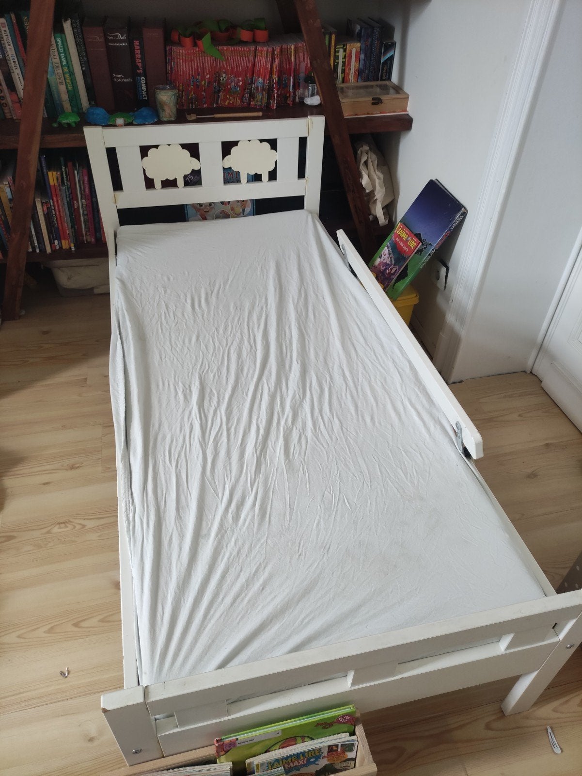 Lit pour tout-petit (70x160cm) qui peut être récupéré gratui, Enfants & Bébés, 70 à 85 cm, Sommier à lattes, Enlèvement, Utilisé