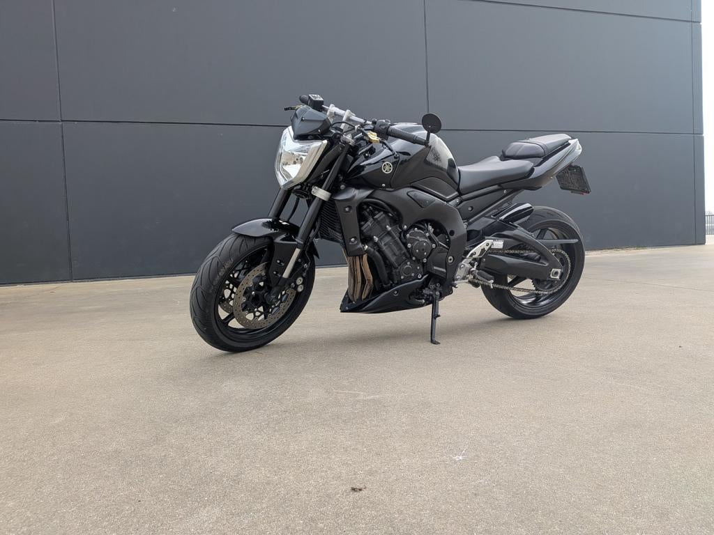 Yamaha fz1n, Particulier, Naked bike