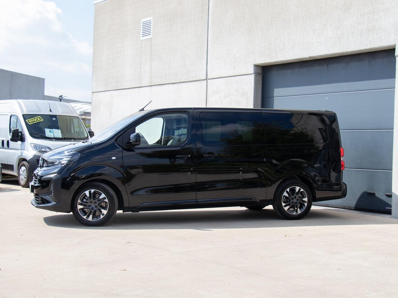 Opel Zafira Life XL 2.2 AT8 180PK GS CAMERA|NAVI|KEYLESS|LE, Autos, Opel, 0 kg, https://public.car-pass.be/vhr/059e6c60-79ca-41dc-830c-f6fd9031cd69