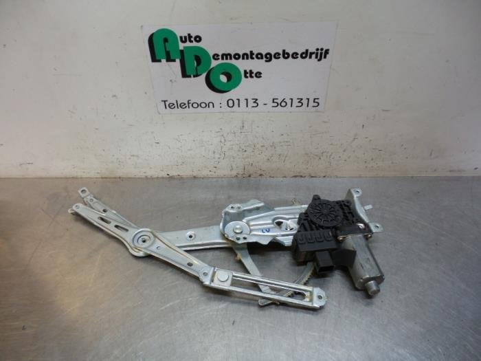 Mécanique vitre 4portes avant gauche d'un Opel Astra (Astra, -, Opel, 3 mois de garantie, Utilisé