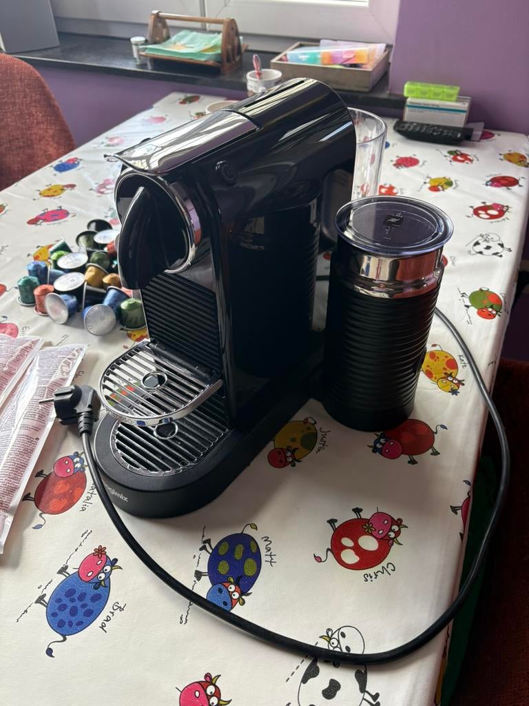 Machine a cafe Nespresso Magimix, Enlèvement, Comme neuf