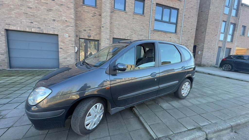 Renault scenic 1.9D* 1er Main* carnet * 224.000km* A/V, 75 kW, Achat, Entreprise, Boîte manuelle