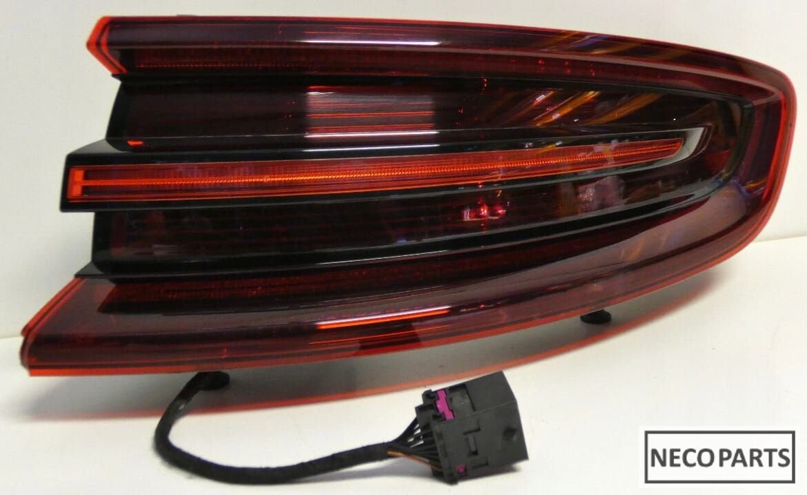PORSCHE MACAN GTS TURBO ACHTERLICHTEN LED T95B044 O.A!!, Gebruikt, -, -, Porsche