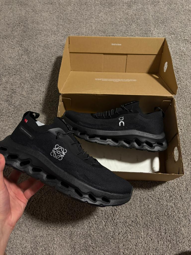 On Cloud x Loewe, Vêtements | Hommes, Chaussures, Enlèvement ou Envoi, Comme neuf, Chaussures de sport, Noir