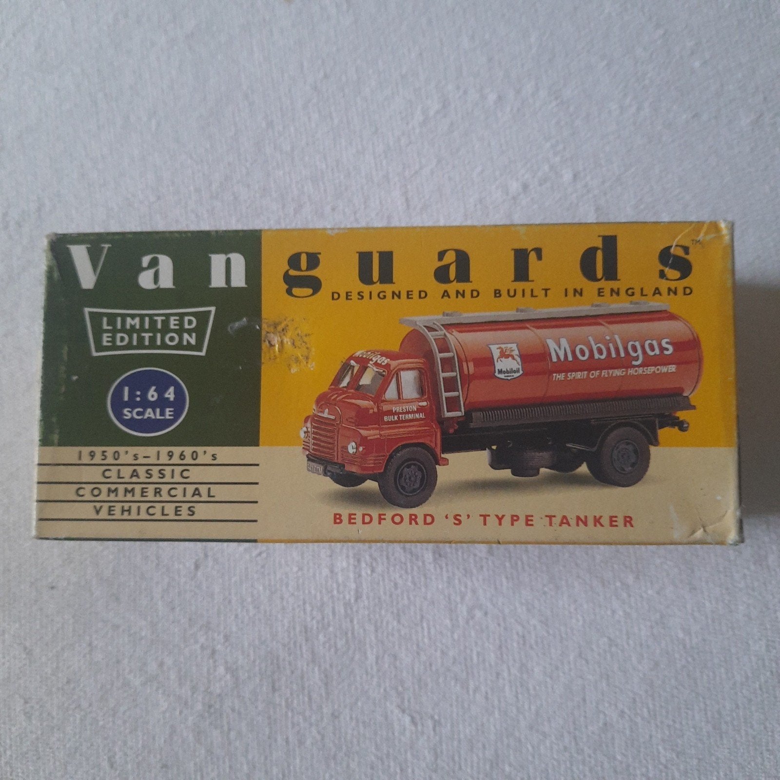 VANGUARDs*1:64*BEDFORD S-type TANKER MOBILGAS*Ltd.Ed.*MINT*, Hobby en Vrije tijd, Modelauto's | 1:50, Ophalen, Nieuw, Bus of Vrachtwagen