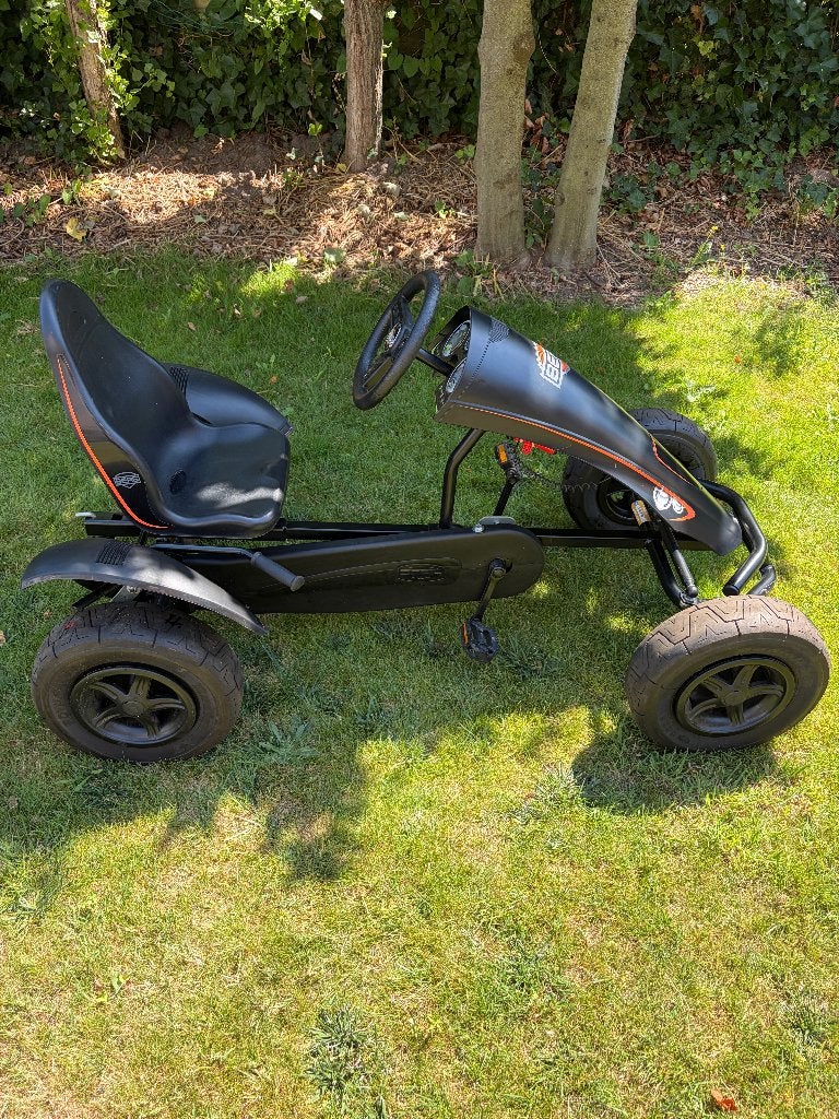 Go kart berg Black Edition XL- 2 zitjes, Enfants & Bébés, Jouets | Extérieur | Go-cart & Cuistax, Comme neuf, Berg, Siège duo