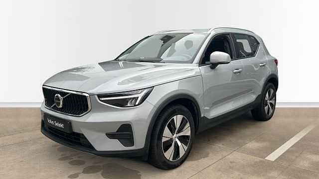 Volvo XC40 Core, B3 Mild-hybride (MHEV), Benzine, Auto's, Automaat, Euro 6, https://public.car-pass.be/vhr/beb19f09-b8da-4912-8eb2-81926a779135