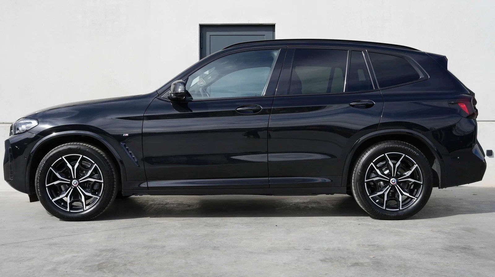 BMW X3 Face Lift xDrive20i M Sport | CarPlay | Panoramadak |, Auto's, Automaat, Gebruikt, 4 cilinders, Zwart