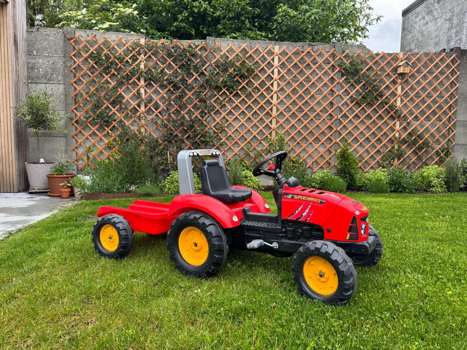 Falk traptractor Supercharger met trailer, Enlèvement, Comme neuf