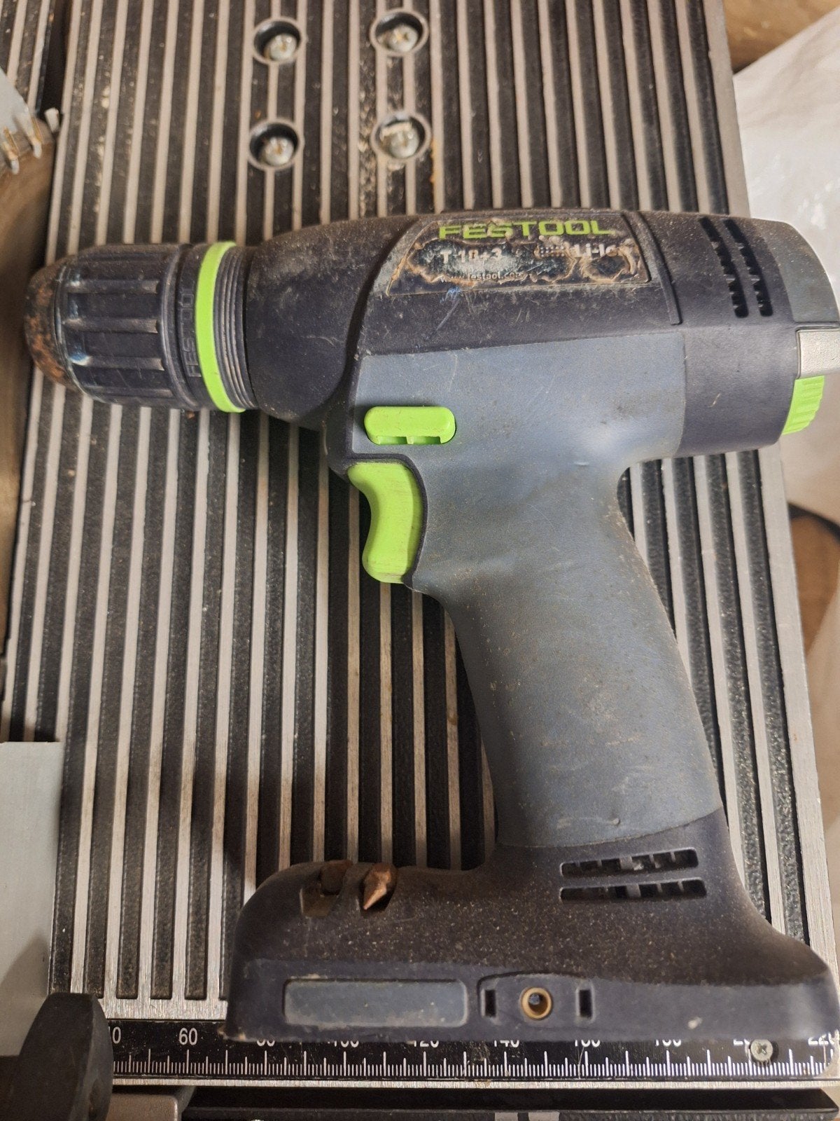 Festool t18, Ophalen