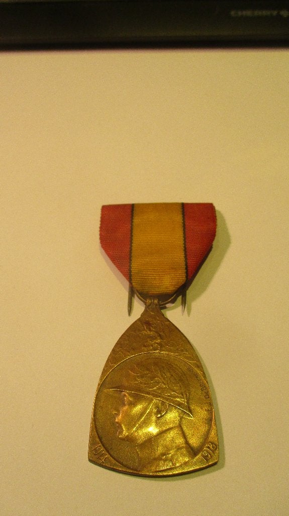 Médaille Belge Commémorative 14-18, Collections, Envoi, Armée de terre, Ruban, Médaille ou Ailes