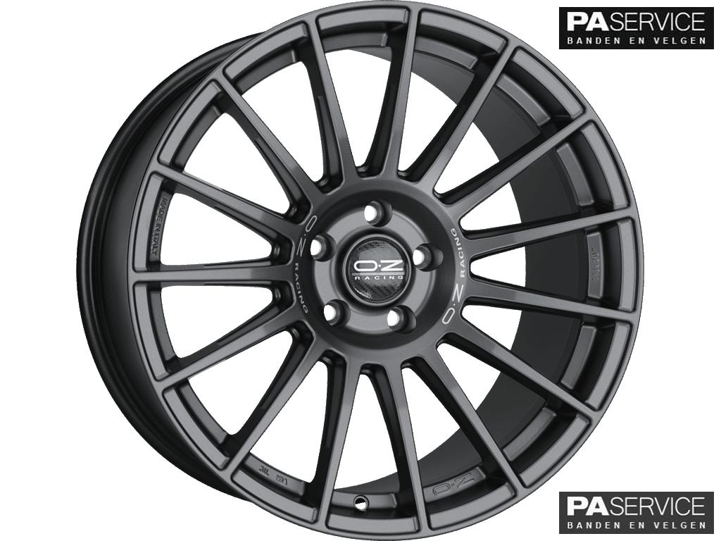 Nieuwe 19 inch OZ Superturismo velgen voor VW Golf 5x112, 19 inch, Velg(en), -, -