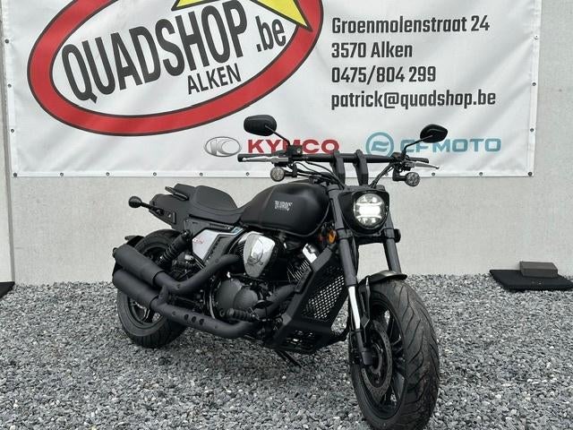 BLUROC V BOB 250CC, Bedrijf, Toermotor