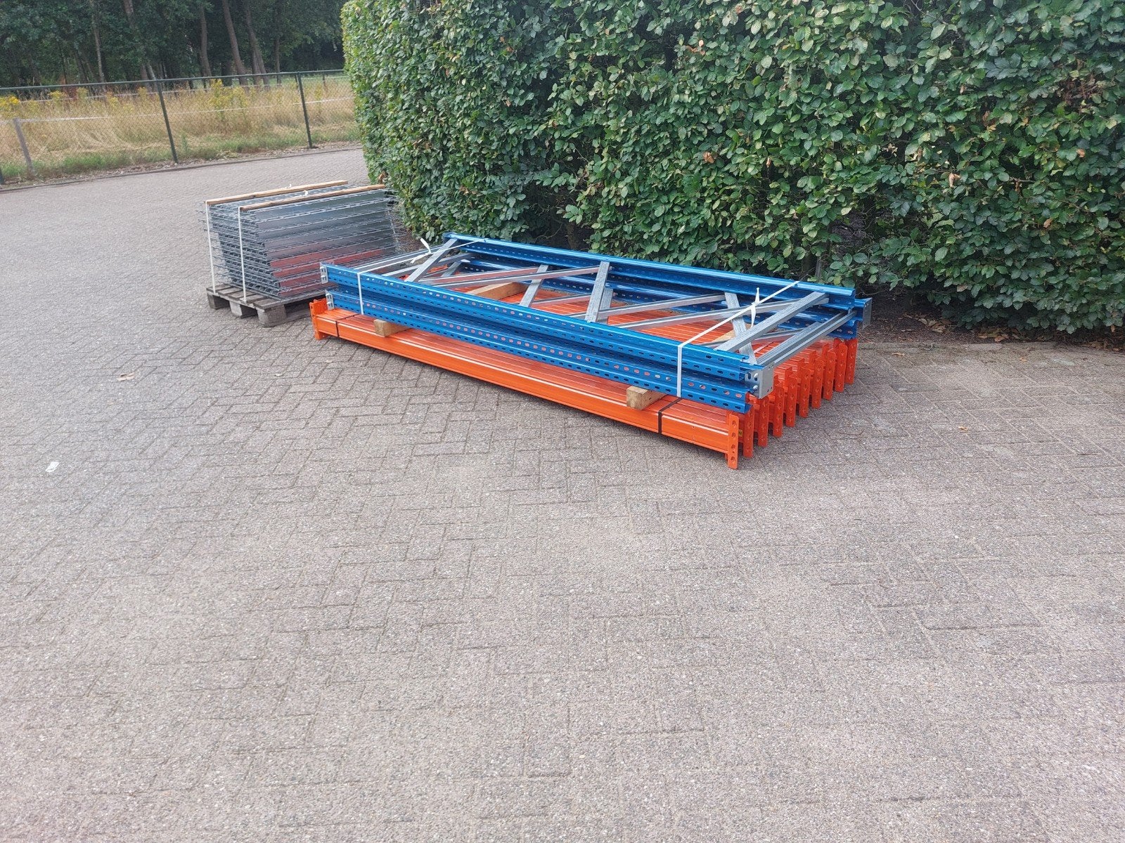 5,5 meter magazijnstelling  palletstelling met roosters, Ophalen
