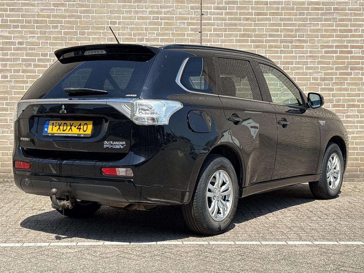 Mitsubishi Outlander 2.0 PHEV Business Edition | Leder | Cli, Auto's, Mitsubishi, Outlander, Zwart, Zwart, SUV of Terreinwagen