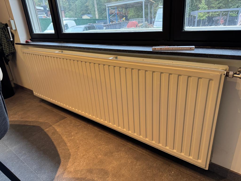 Paneel radiator, Doe-het-zelf en Bouw, Verwarming en Radiatoren, Ophalen, Zo goed als nieuw, Radiator
