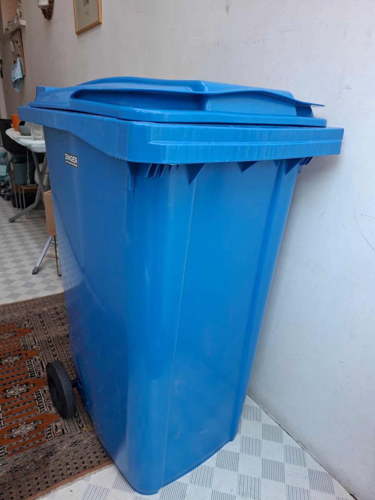 blauwe kunststof afvalrolcontainer 240 liter, 150 litres ou plus, Enlèvement, Comme neuf, Synthétique
