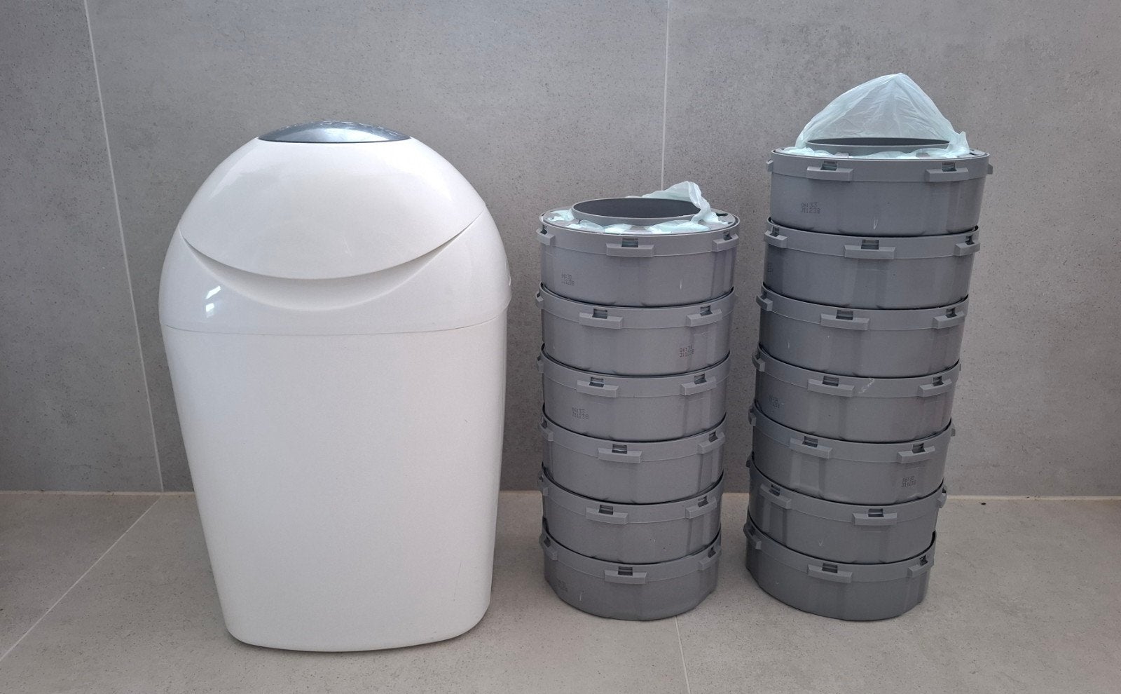 Tommee Tippee Sangenic TEC Luieremmer + 13 navulcassettes, Kinderen en Baby's, Ophalen, Zo goed als nieuw, Luieremmer, Sangenic